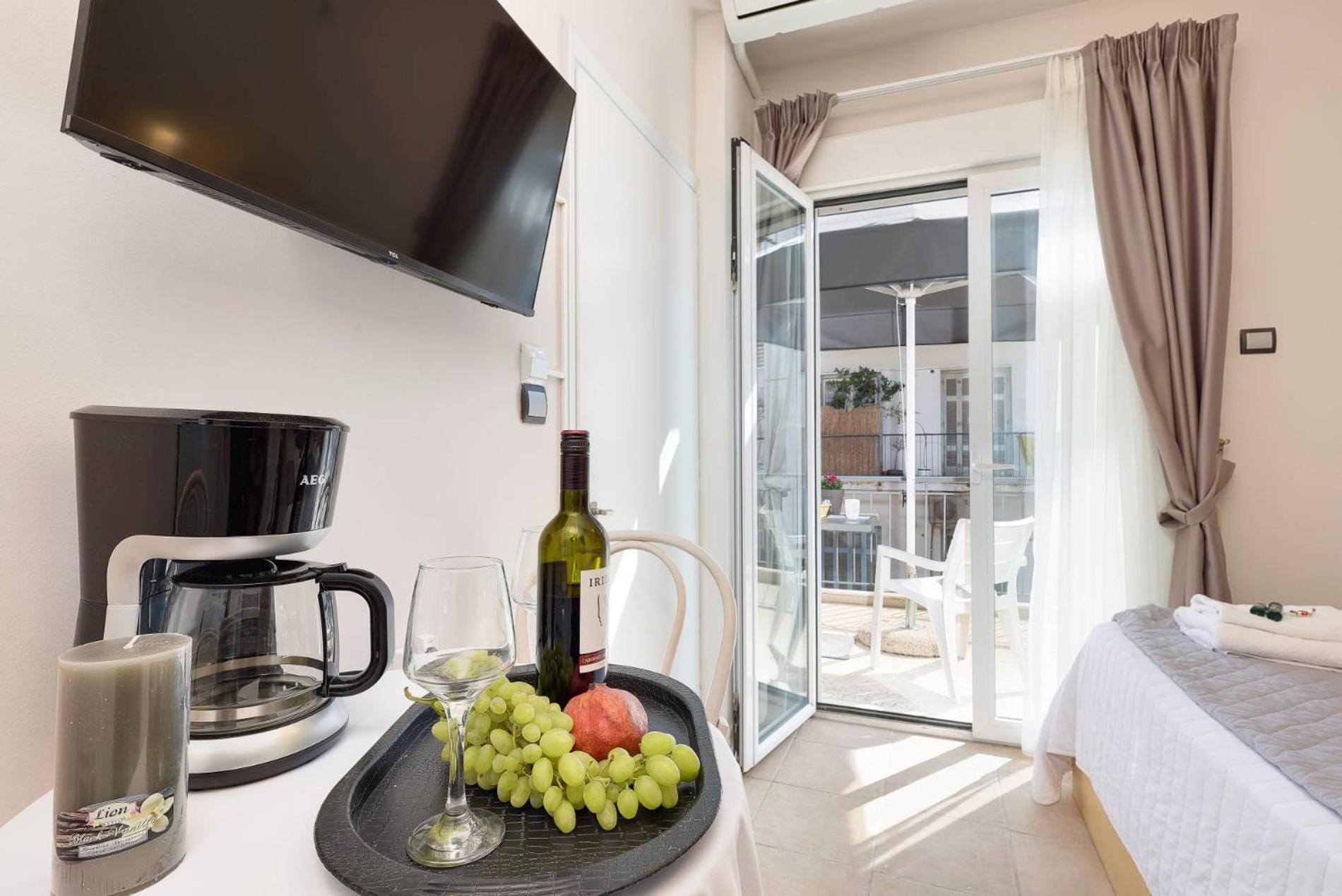 Silver Athens Double Room With Balcony ภายนอก รูปภาพ